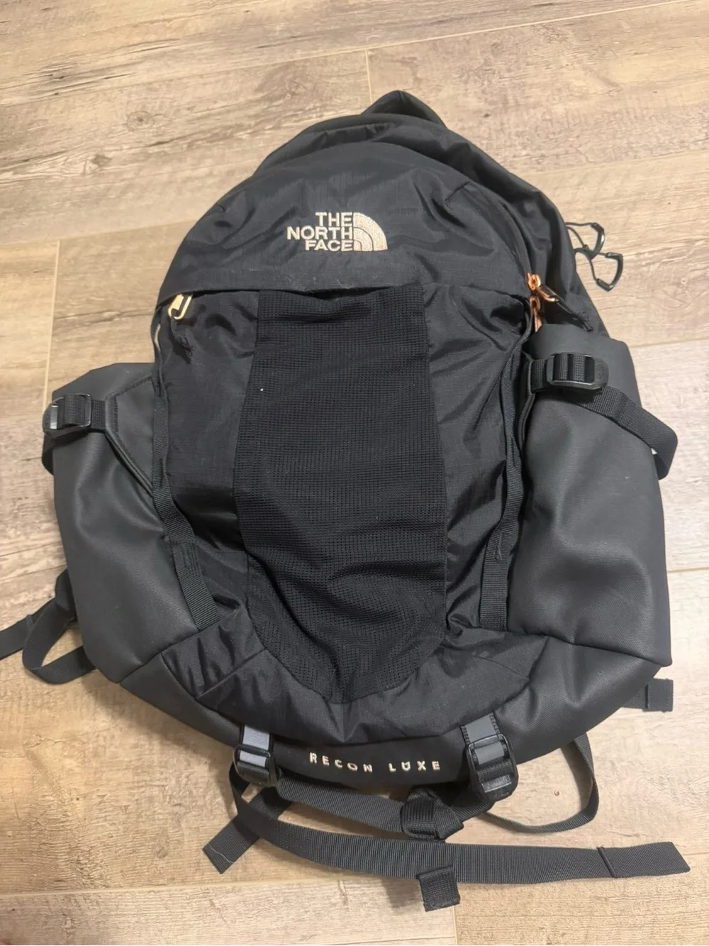 The North Face Recon Luxe Black Backpack with Contrast Zippers